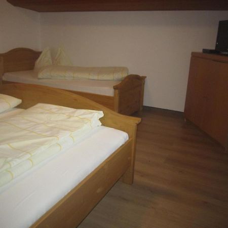 Hotel Garni Austermayer Traunreut Zewnętrze zdjęcie