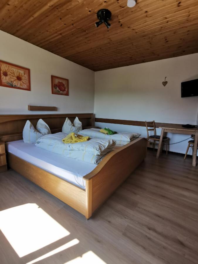 Hotel Garni Austermayer Traunreut Zewnętrze zdjęcie