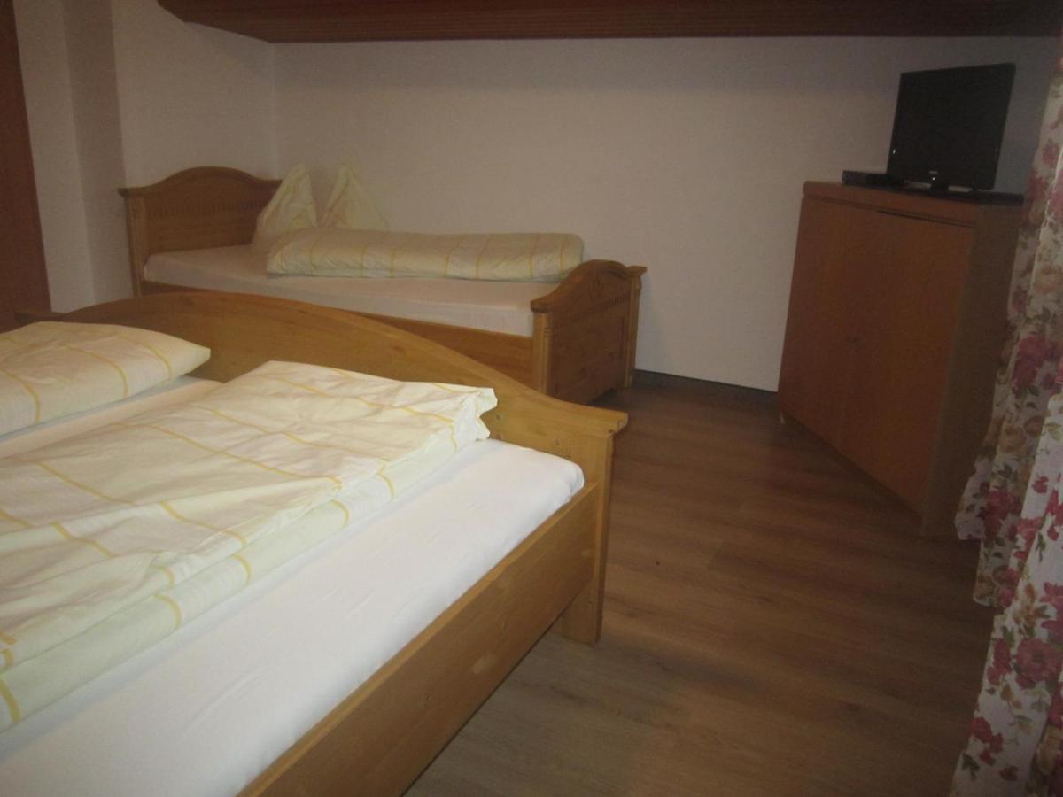 Hotel Garni Austermayer Traunreut Zewnętrze zdjęcie