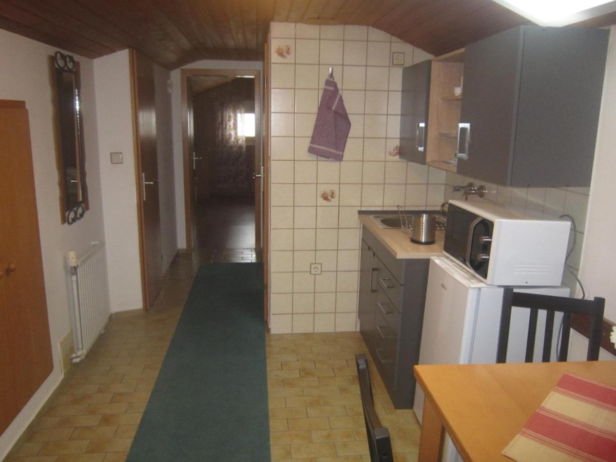 Hotel Garni Austermayer Traunreut Zewnętrze zdjęcie